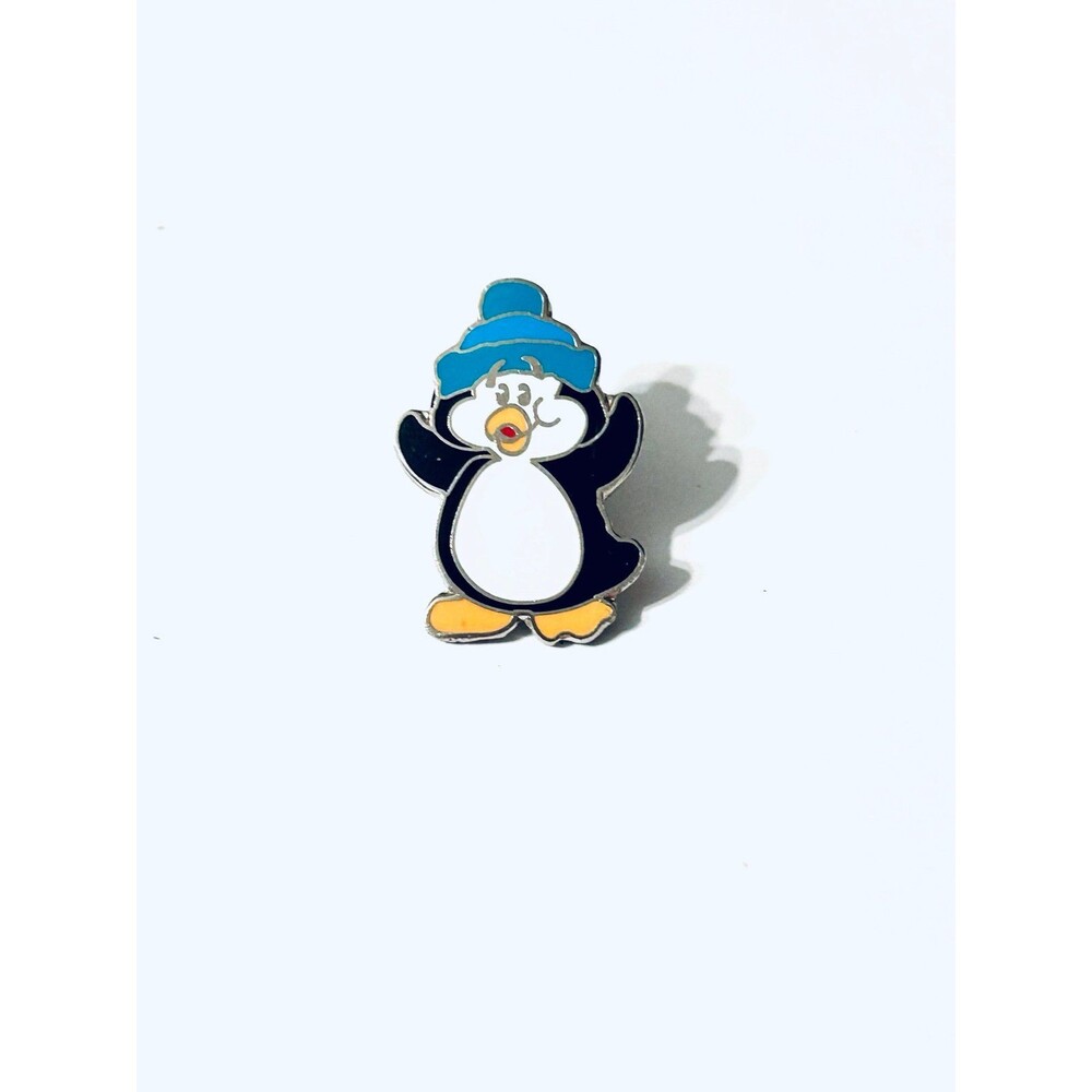 Penguin Enamel Pin